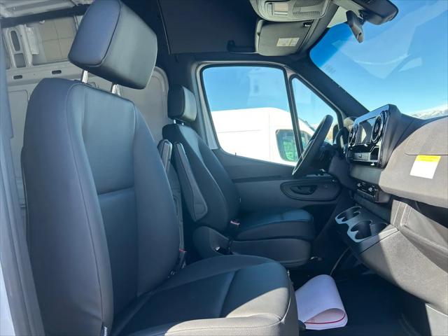 2026 Mercedes-Benz Sprinter 2500 High Roof 4-Cyl Diesel HO