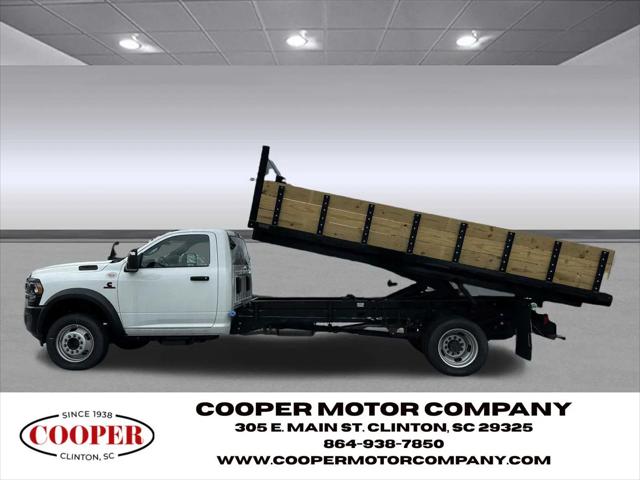 2024 Ram 4500 Chassis Tradesman/SLT