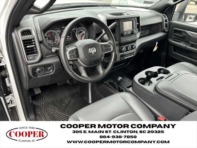 2024 Ram 4500 Chassis Tradesman/SLT