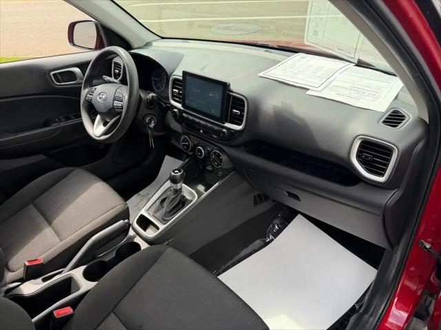 2021 Hyundai Venue SE
