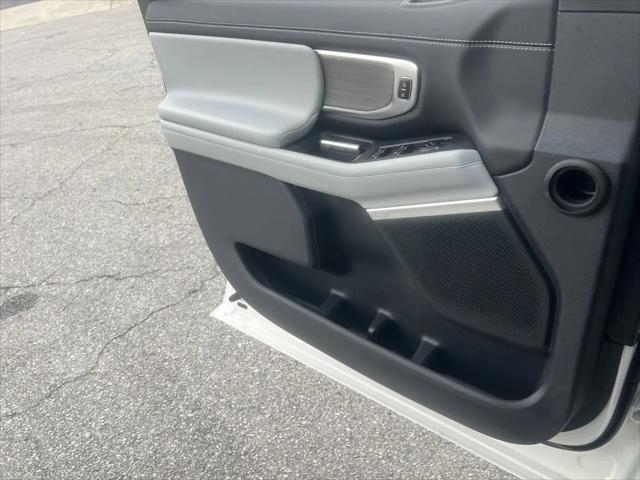 2026 Ford Expedition Max Platinum MAX