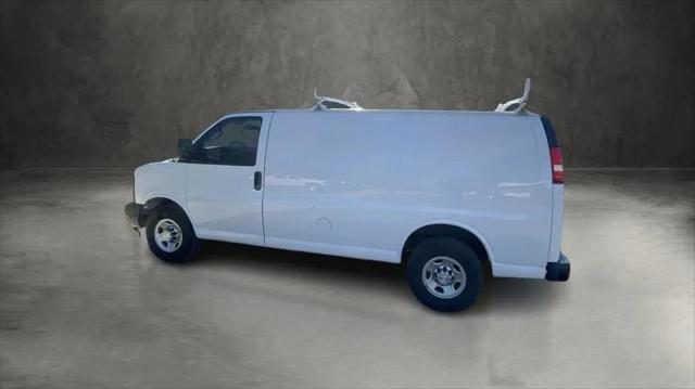 2017 Chevrolet Express Work Van