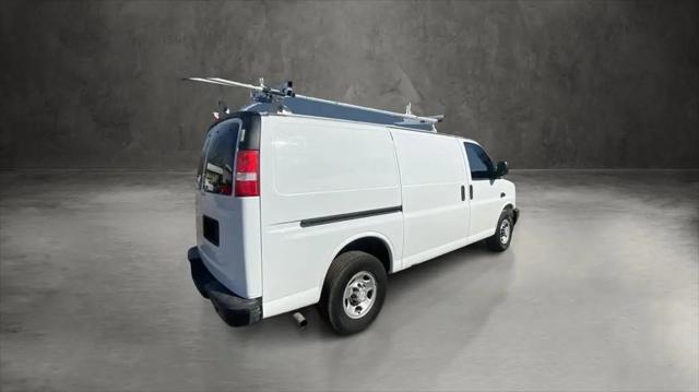 2017 Chevrolet Express Work Van