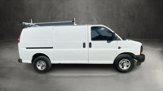 2017 Chevrolet Express Work Van