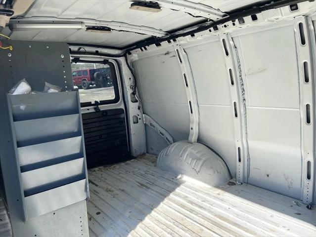 2017 Chevrolet Express Work Van