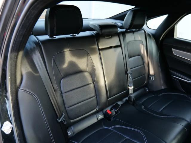 2024 Jaguar XF R-Dynamic SE P250 AWD Automatic