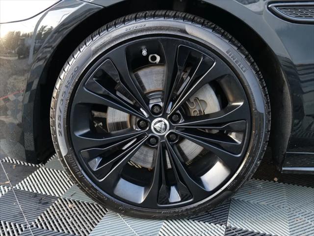 2024 Jaguar XF R-Dynamic SE P250 AWD Automatic