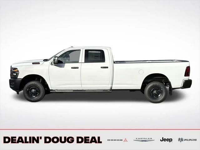 2026 Ram 2500 Tradesman Crew Cab 4x4 8' Box
