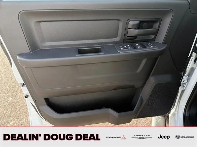 2026 Ram 2500 Tradesman Crew Cab 4x4 8' Box