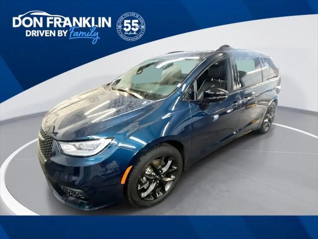 2025 Chrysler Pacifica Limited for sale in Columbia, KY
