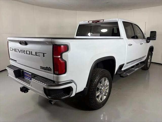 2026 Chevrolet Silverado 3500HD Crew Cab, Standard Bed, High Country, 4WD