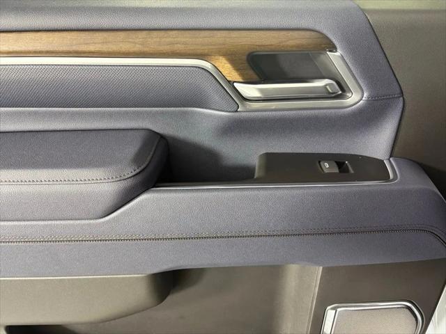 2026 Chevrolet Silverado 3500HD Crew Cab, Standard Bed, High Country, 4WD