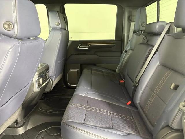 2026 Chevrolet Silverado 3500HD Crew Cab, Standard Bed, High Country, 4WD
