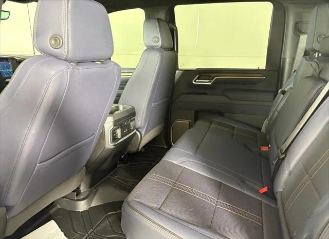 2026 Chevrolet Silverado 3500HD Crew Cab, Standard Bed, High Country, 4WD