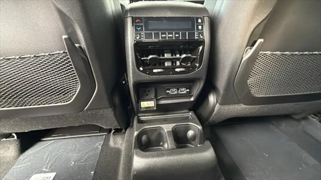 2025 Jeep Grand Cherokee L Limited 4x4