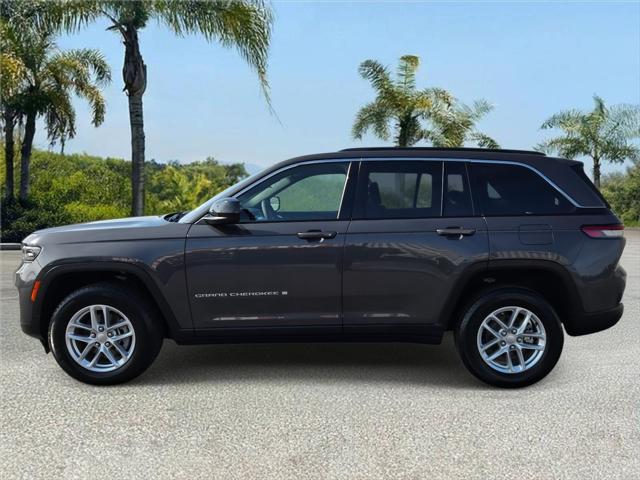 2025 Jeep Grand Cherokee Laredo X 4x2 2025 Jeep Grand Cherokee Laredo X 4x2
