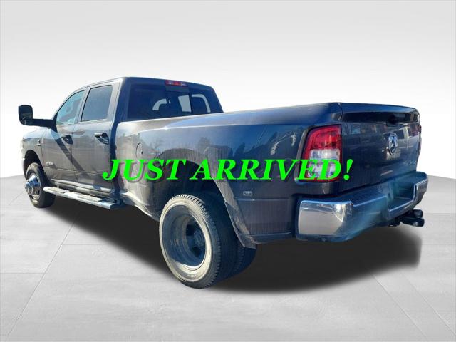 2019 RAM 3500 Tradesman Crew Cab 4x4 8 Box 2019 RAM 3500 Tradesman Crew Cab 4x4 8 Box
