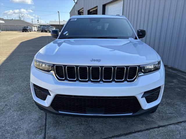 2025 Jeep Grand Cherokee GRAND CHEROKEE LAREDO 4X2
