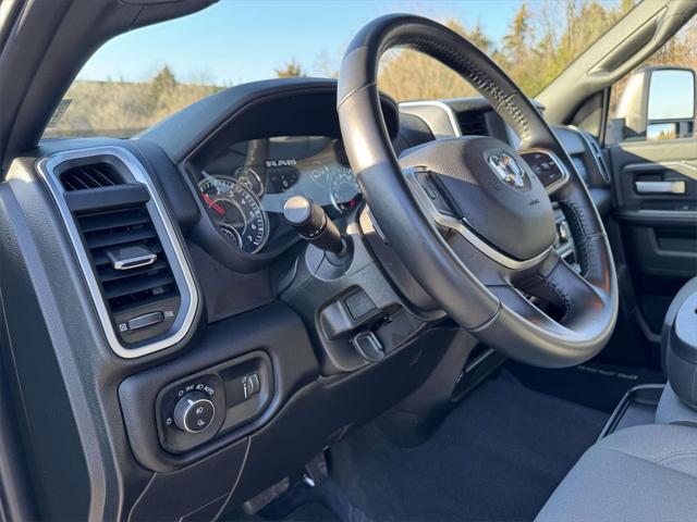 2024 RAM 2500 Big Horn Crew Cab 4x4 64 Box