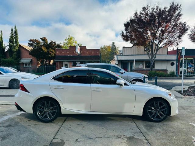 2014 Lexus IS 250 Base 4dr Sedan