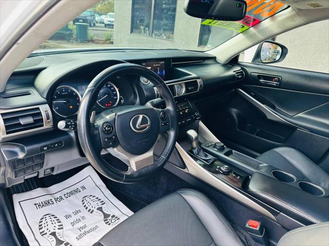 2014 Lexus IS 250 Base 4dr Sedan