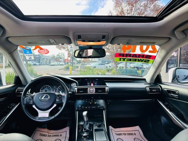 2014 Lexus IS 250 Base 4dr Sedan