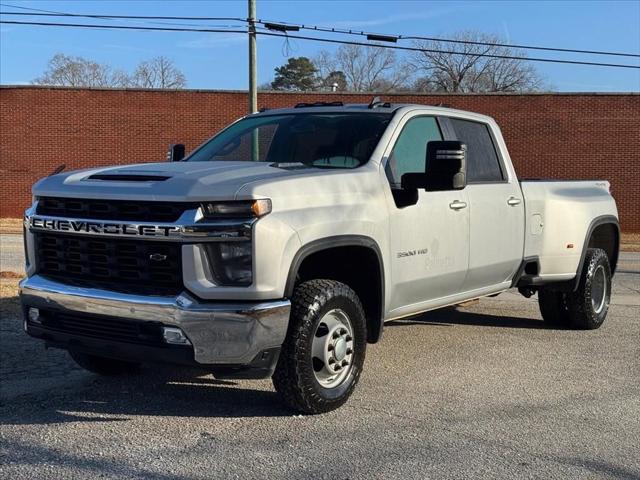 2022 Chevrolet Silverado 3500HD 4WD Crew Cab Long Bed LT