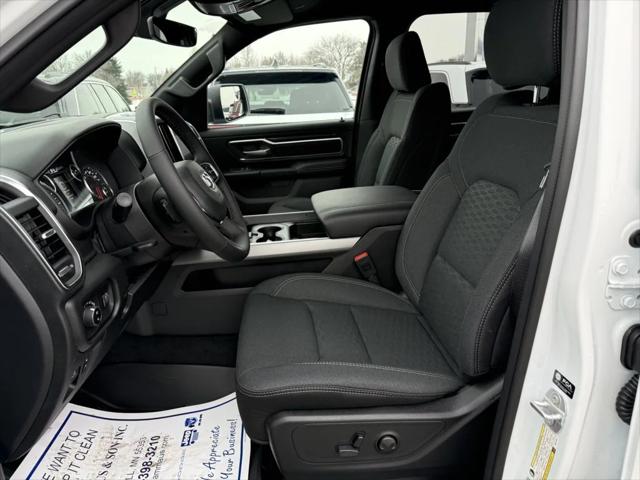 2026 Ram 1500 Big Horn Crew Cab 4x4 5'7" Box