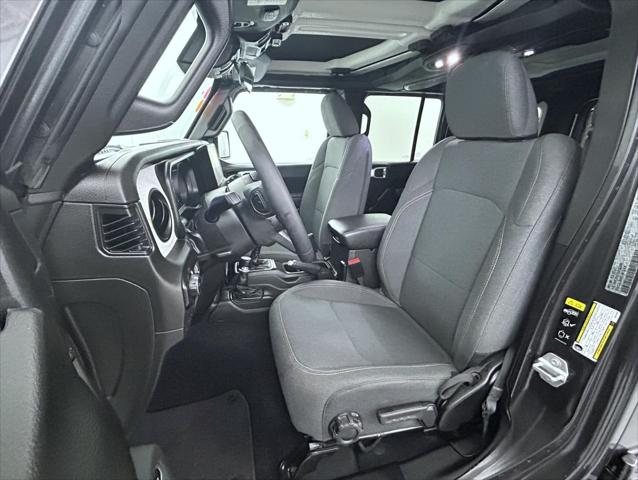 2025 Jeep Wrangler 4-Door Summit 4x4