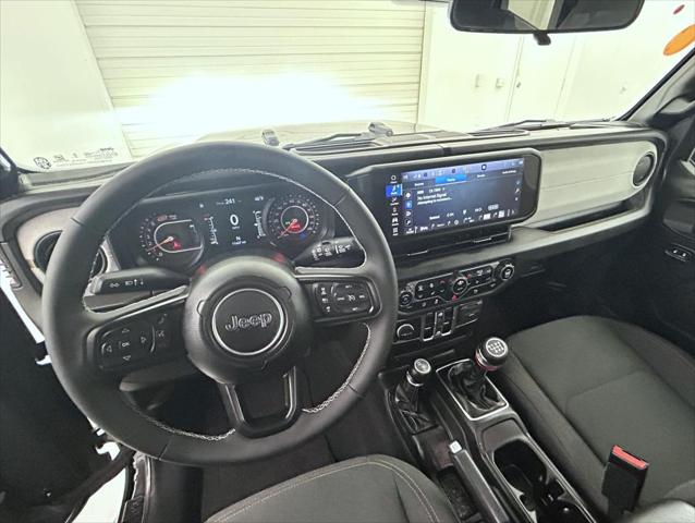 2025 Jeep Wrangler 4-Door Summit 4x4