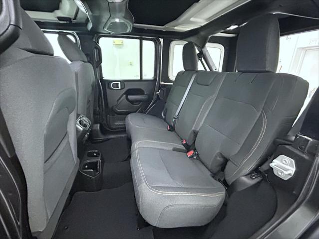 2025 Jeep Wrangler 4-Door Summit 4x4