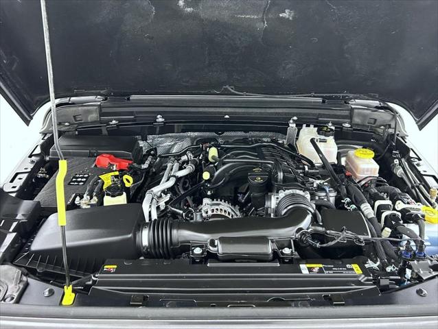 2025 Jeep Wrangler 4-Door Summit 4x4
