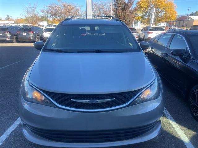 2020 Chrysler Voyager LXI