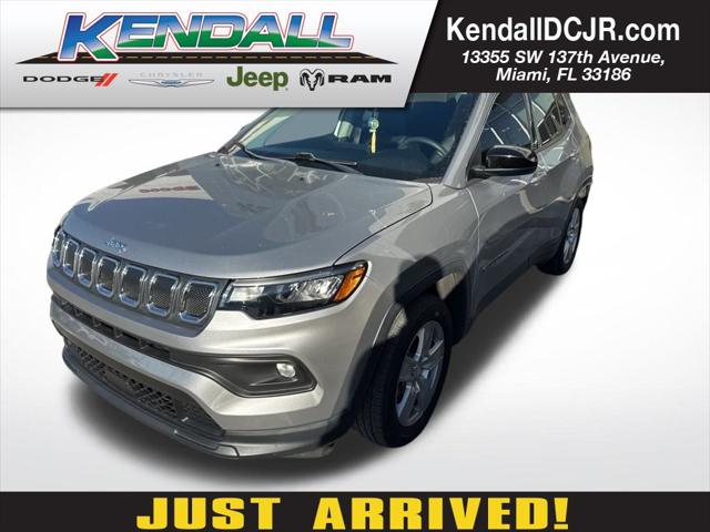 2022 Jeep Compass Latitude FWD 2022 Jeep Compass Latitude FWD