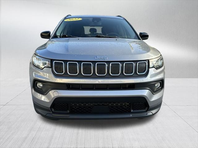 2022 Jeep Compass Latitude FWD