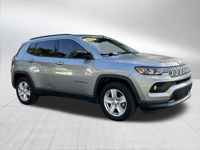 2022 Jeep Compass Latitude FWD