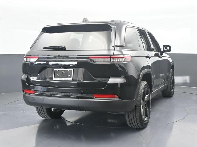 2023 Jeep Grand Cherokee Limited 4x2
