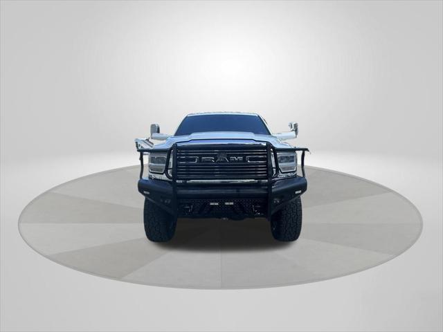 2021 RAM 3500 Laramie Crew Cab 4x4 8 Box