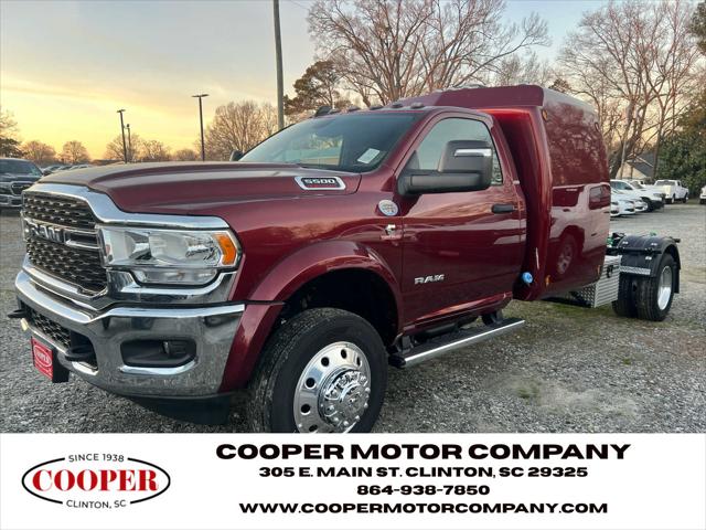 2024 RAM 5500 Chassis Tradesman/SLT