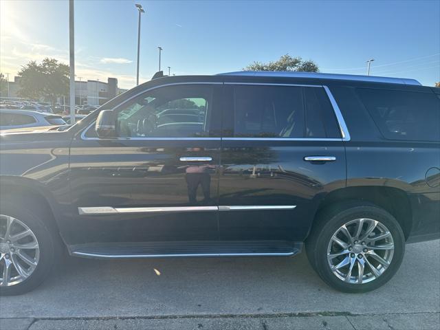 2020 Cadillac Escalade 2WD Luxury 2020 Cadillac Escalade 2WD Luxury