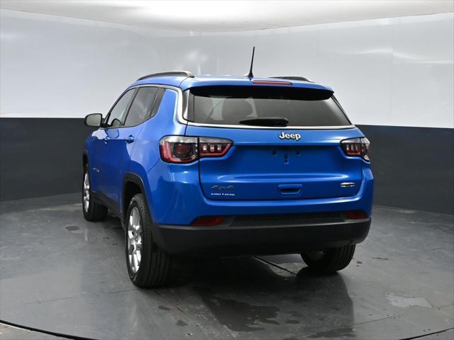 2022 Jeep Compass Latitude Lux 4x4 2022 Jeep Compass Latitude Lux 4x4