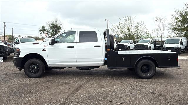 2026 RAM Ram 3500 Chassis Cab RAM 3500 TRADESMAN CREW CAB CHASSIS 4X4 60 CA 2026 RAM Ram 3500 Chassis Cab RAM 3500 TRADESMAN CREW CAB CHASSIS 4X4 60 CA