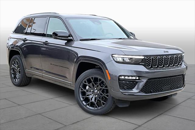 2025 Jeep Grand Cherokee GRAND CHEROKEE SUMMIT 4X4