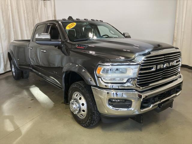 2019 RAM 3500 Laramie Crew Cab 4x4 8 Box