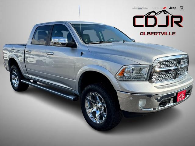 2018 RAM 1500 Laramie Crew Cab 4x4 57 Box 2018 RAM 1500 Laramie Crew Cab 4x4 57 Box