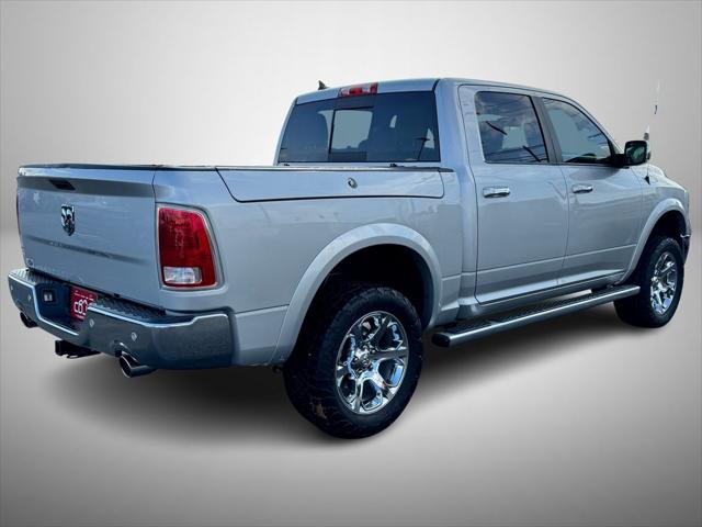 2018 RAM 1500 Laramie Crew Cab 4x4 57 Box 2018 RAM 1500 Laramie Crew Cab 4x4 57 Box