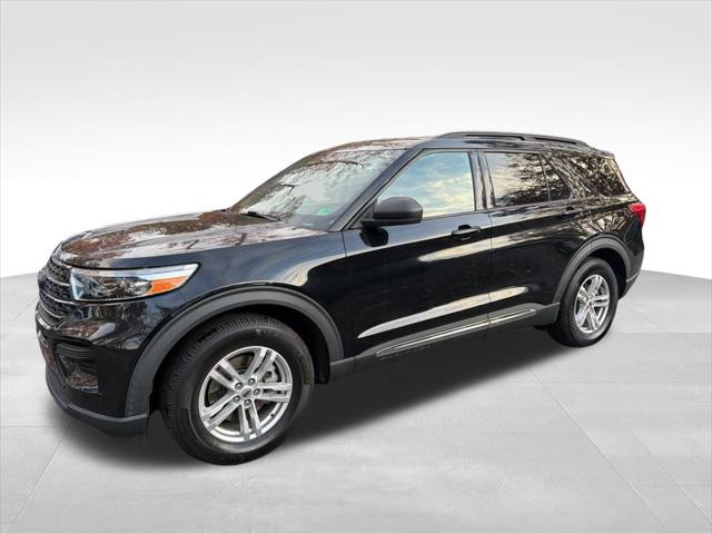 2022 Ford Explorer XLT 2022 Ford Explorer XLT
