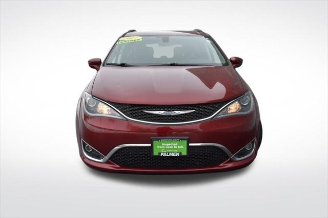 2017 Chrysler Pacifica Touring-L 2017 Chrysler Pacifica Touring-L