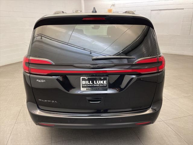 2025 Chrysler Pacifica PACIFICA SELECT