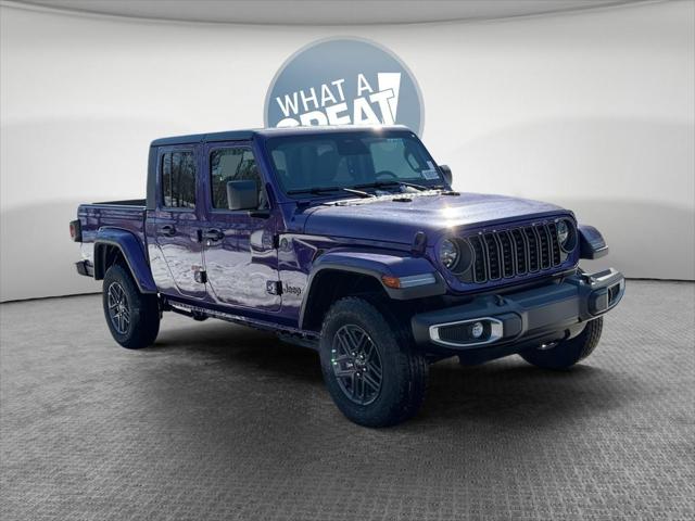 2026 Jeep Gladiator GLADIATOR SPORT S 4X4 2026 Jeep Gladiator GLADIATOR SPORT S 4X4